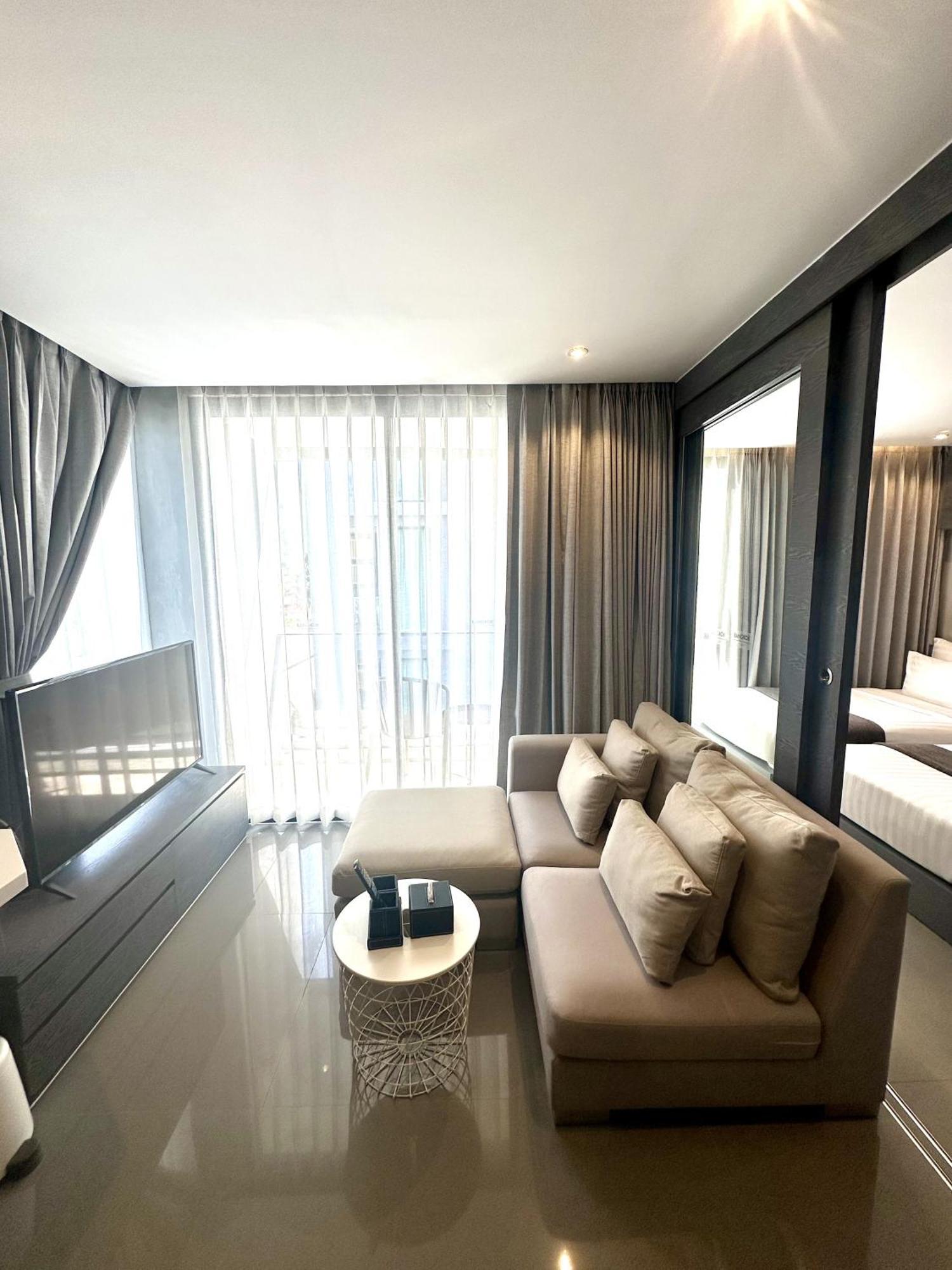 Stylish Apartments Kamala Citygate エクステリア 写真